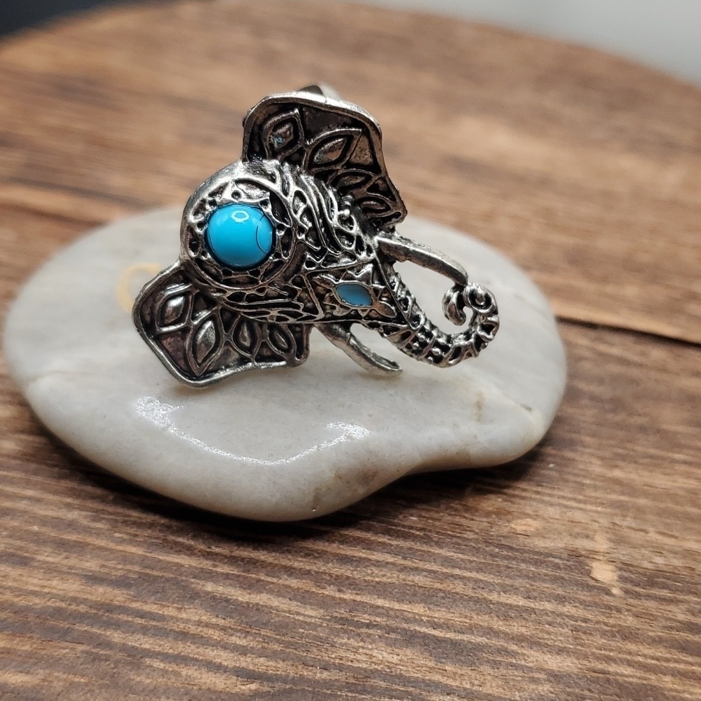 Adjustable size ring Tibetan‎ elephant  R629
